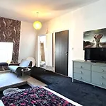 Apartamento Le Henri II - 15 min du circuit, arrivées&départs autonomes