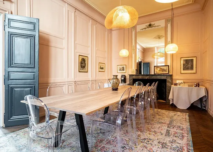 Le Henri Ii - D'exceptions Entièrement Autonomes Appartement