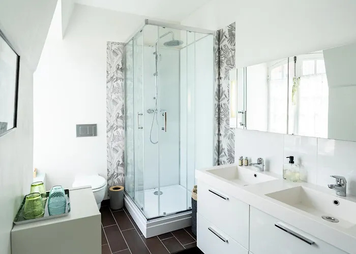 Apartment Le Henri II - 15 Min Du Circuit, Arrivees & Departs Autonomes Le Mans