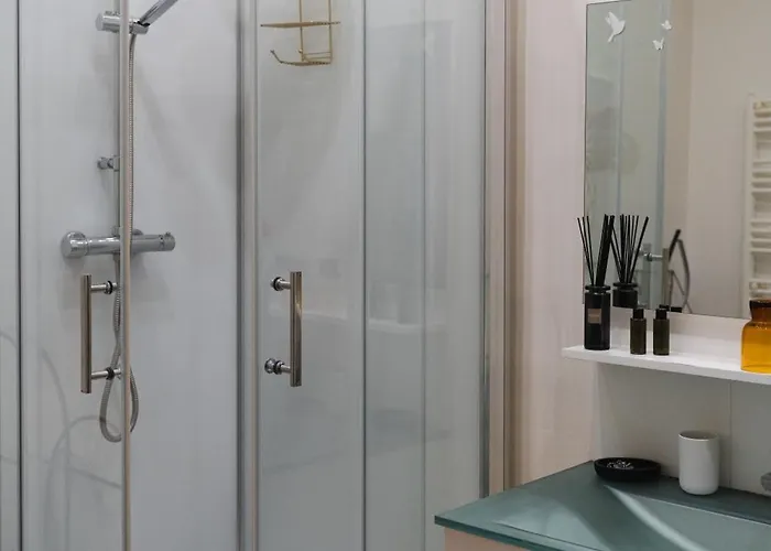 Le Henri Ii - D'exceptions Entièrement Autonomes Appartement