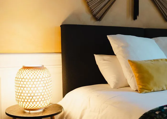 Le Henri Ii - Hyper Centre Du Mans 르망